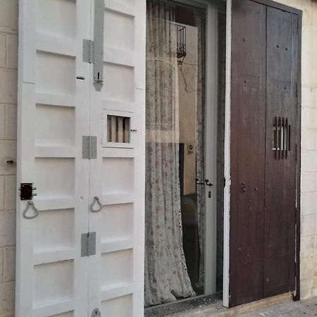 Suite Independiente De 45 M2 Con Banera En Pleno Casco Viejo Альтеа Экстерьер фото