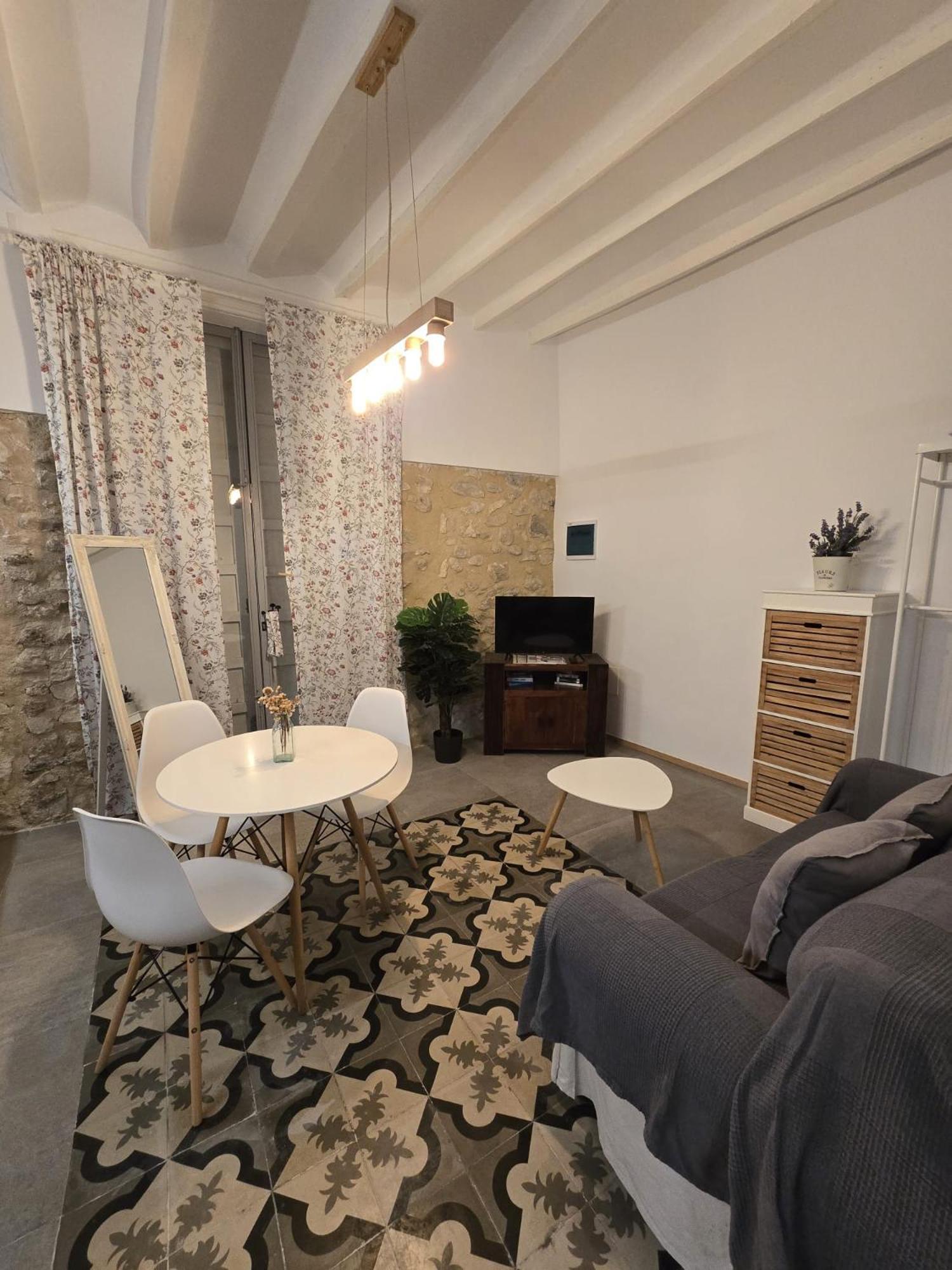 Suite Independiente De 45 M2 Con Banera En Pleno Casco Viejo Альтеа Экстерьер фото